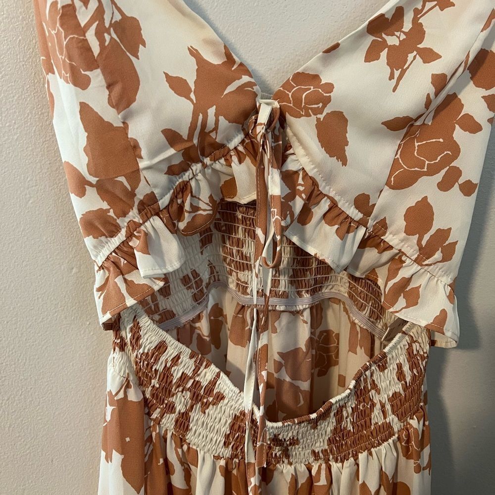 Floral Ruffle Cut Out Maxi Dress - Picture 8 of 11